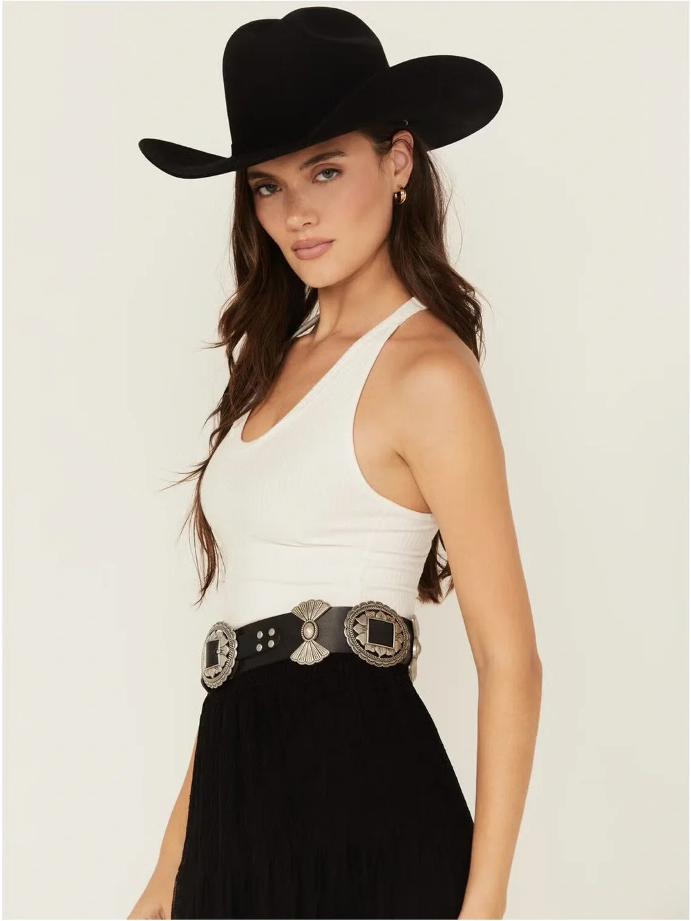 NEW Wonderwest Black and Silver Western Concho Leather Belt Size Medium